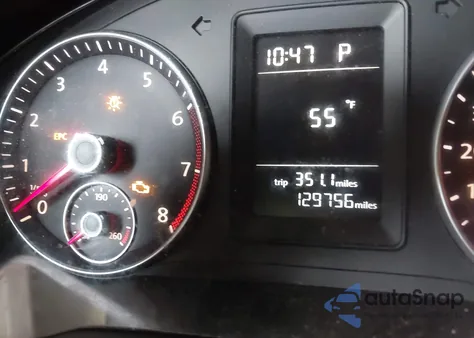 2010 Volkswagen Jetta Limited Edition z USA, uszkodzony, nr VIN 3VWAX7AJ5AM158961